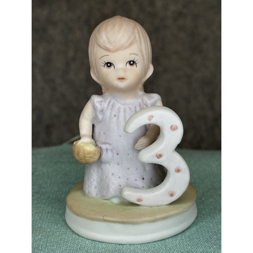 Lefton The Christopher Collection Birthday Girl Age 3 Figurine Vintage 1982